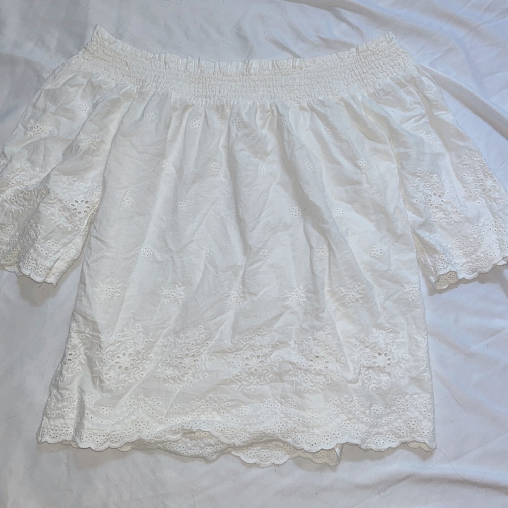 White off the shoulders top